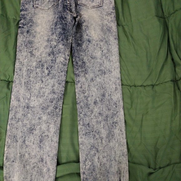 Jeans - Picture 2 of 2